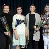 Ryhmäkuvassa Katja Syvärinen sekä naisleijonat Minttu Tuominen, Anni Keisala ja Emilia Vesa Musiikkimuseo Famessa.