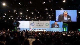YK:n ilmastokokouksen täysistunto Katowicessa. Kuva: YK:n ilmastonsuojelun puitesopimus UNFCCC / Creative Commons