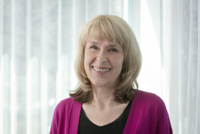 Anne Mirosen kasvokuva