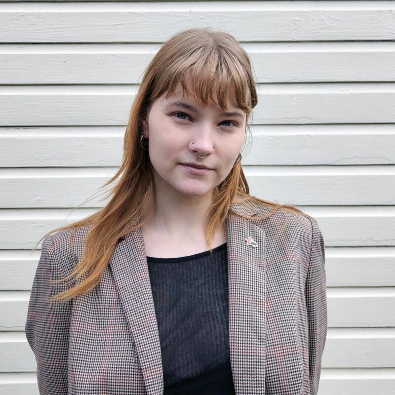 Heta Uhtion kasvokuva.